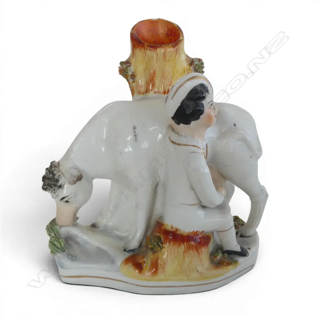STAFFORDSHIRE FLATBACK chip H.165mm Image 1++