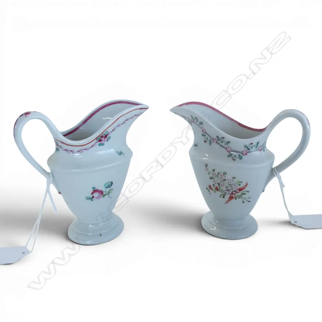 TWO ANTIQUE NEW HALL PORCELAIN JUGS (32/33) Image 1++