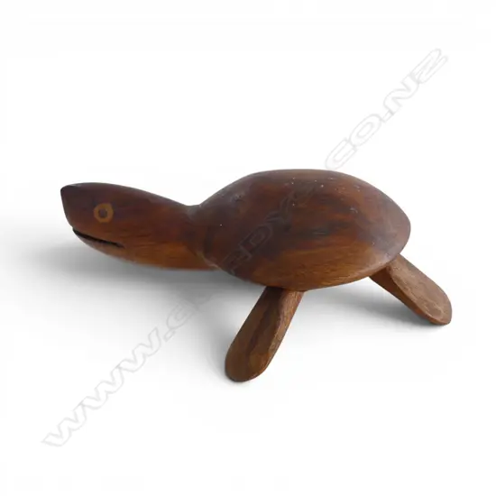 SMALL WOOD CARVED PITCAIN ISLAND TURTLE L140MM