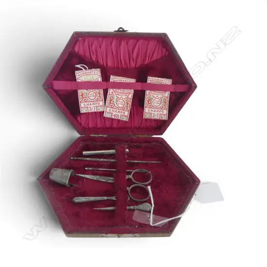 BROWN CASED PART SEWING KIT