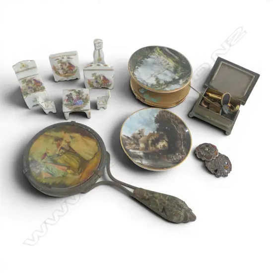 SMALL TRAY OF MINITURE LIMOGE CHINA COMPACT MIRROR  STUDS ETC