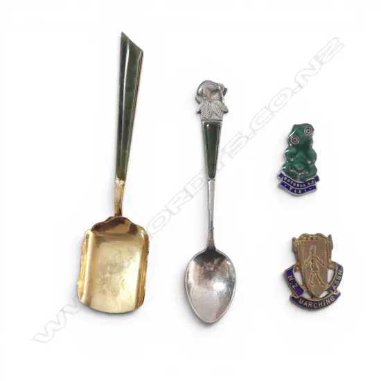 POUNAMU HANDLED GOLD WASHED + KIWI & FERN TEA SPOON, ENAMEL TIKI ROTORUA BADGE + N.Z MARCHING ASSOCIATION ENAMEL BADGE