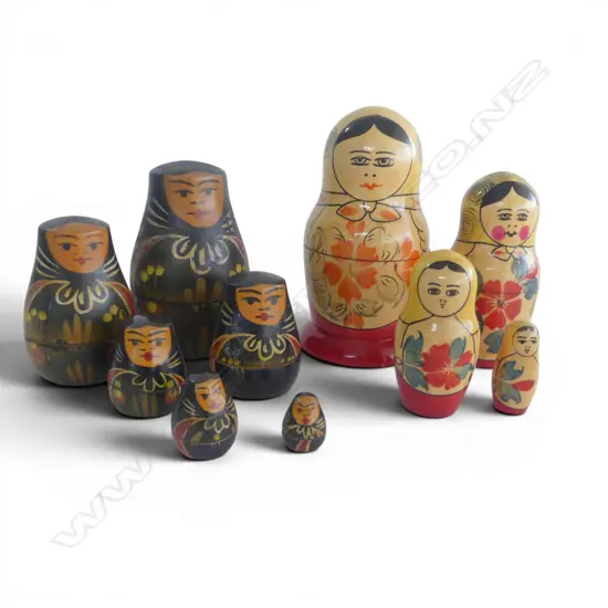 2 BABUSHKA DOLLS 130mm