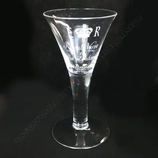 WHITEFRIARS GLASS, ER ROYAL VISIT 1953 H.205mm