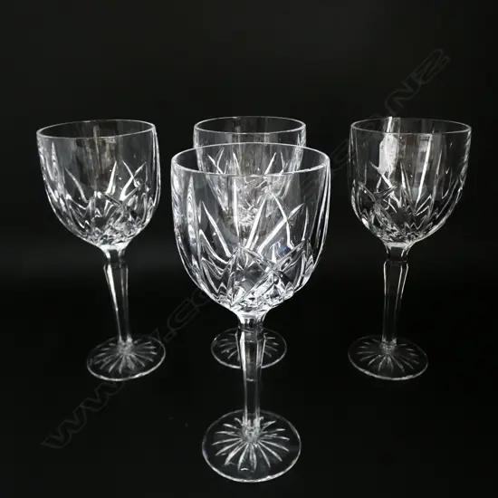 SET 4 LARGE WATERFORD MARQUIS CRYSTAL WINE GLASSES ‘MARKHAM’, H.220MM