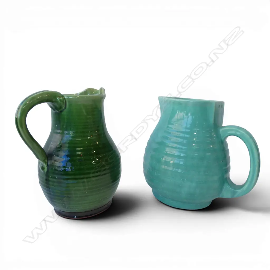 TONY SLY JUG + AMBRICO BEEHIVE KETTLE H.230mm Image 1++