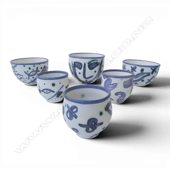 6 ANNEKE BORREN BLUE & WHITE BOWLS three smaller & three larger Dia.400mm