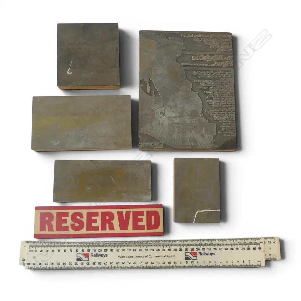 Provenance: From the estate of R.H.(Bob) Stott QSM Image 1++