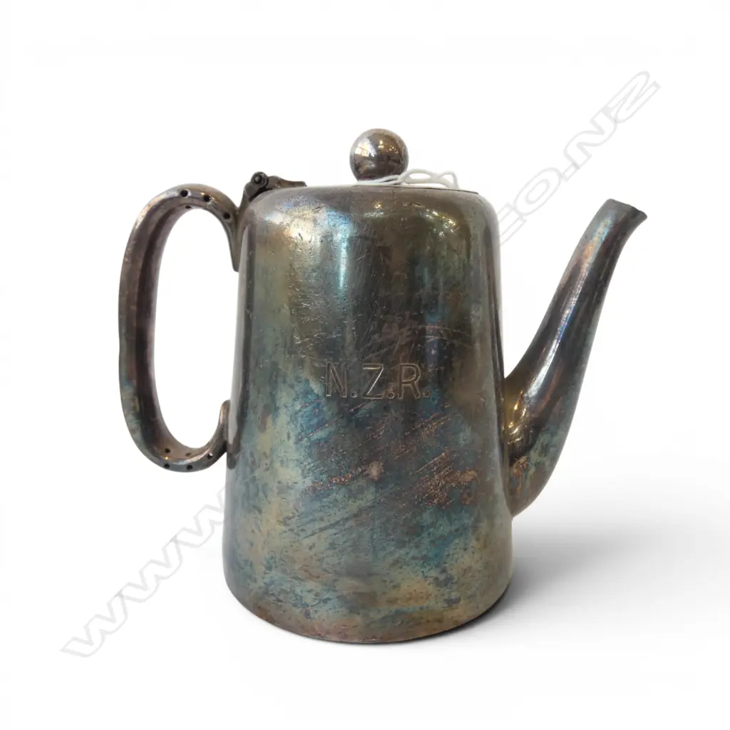 VINTAGE NZR SILVER PLATE 'NZ PLATERS WELLINGTON 1937' COFFEE POT Image 1++