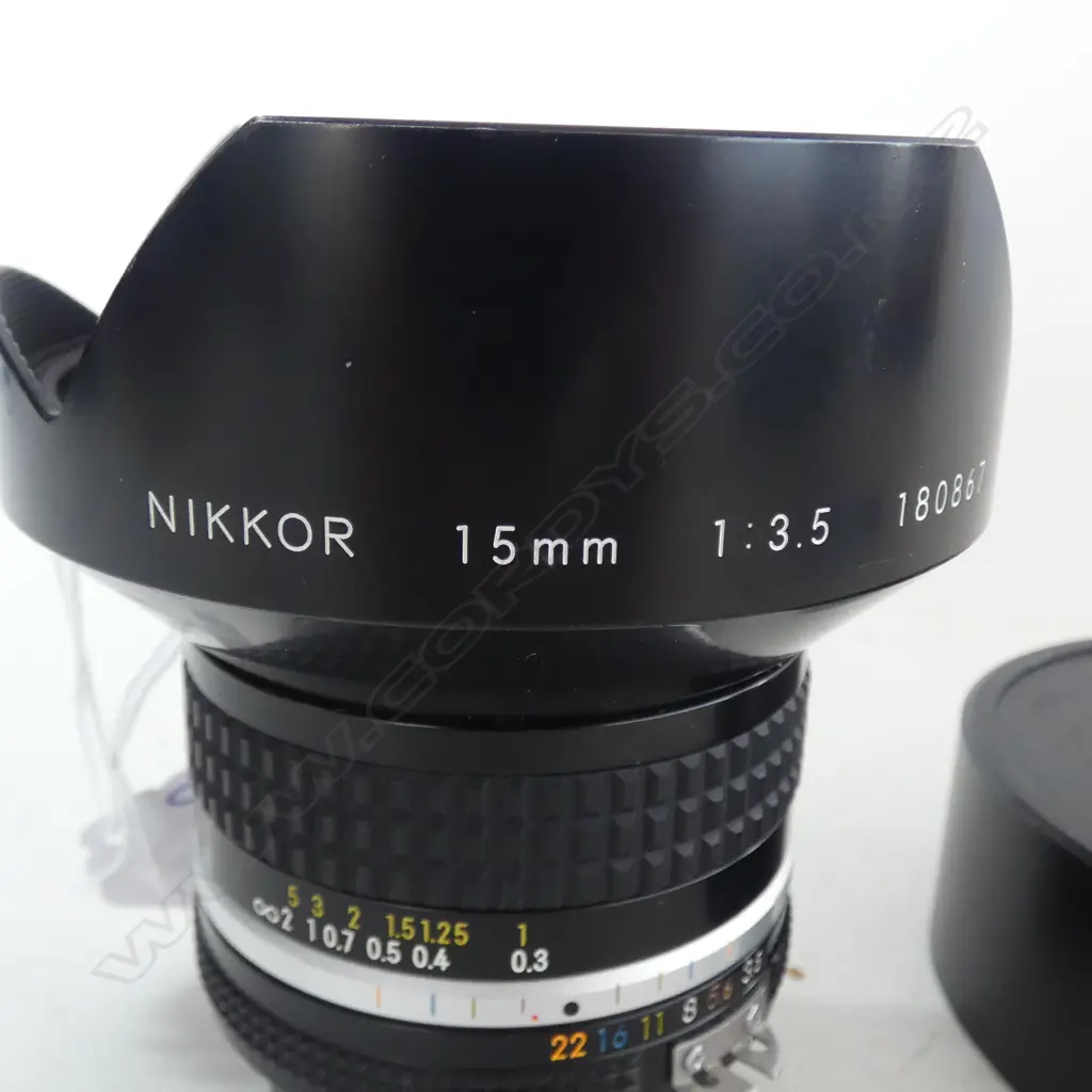 NIKON CAMERA LENS: NIKKOR 15mm f/3.5 AIS manual focus (ultra-wide angle) Image 1++