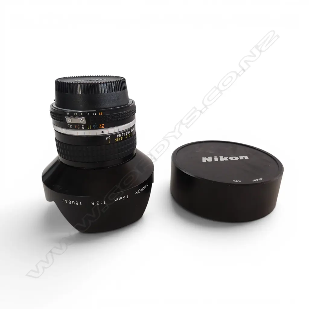 NIKON CAMERA LENS: NIKKOR 15mm f/3.5 AIS manual focus (ultra-wide angle) Image 1++