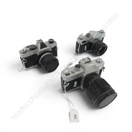 3 VINTAGE MAMIYA SEKOR CAMERAS; AUTO XTL, 1000 DTL, OTHER