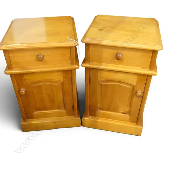 PR WOODEN BEDSIDE CABINETS W.400mm