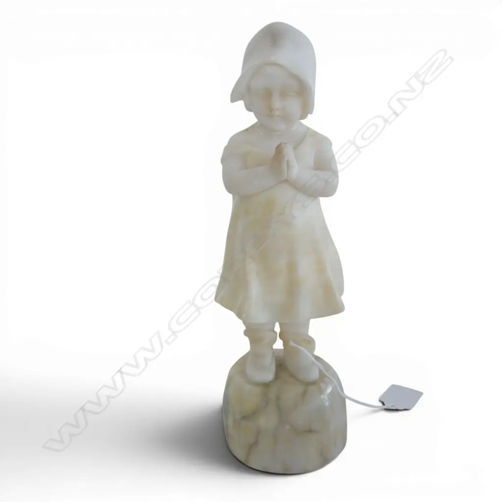 MARBLE FIGURE OF A GIRL H.255mm Image 1++