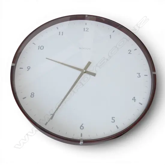 LG WALL CLOCK 'IN HOUSE' MADE IN ENGLAND 400mm dia