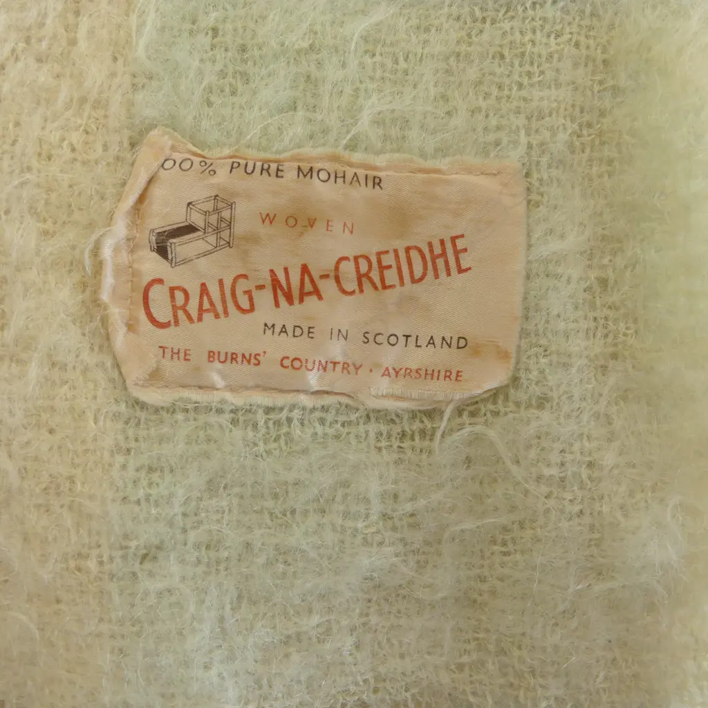 CRAIG-NA-CRAIGE VINTAGE SCOTTISH MOHAIR THROW labelled, 1200 X 900MM Image 1++