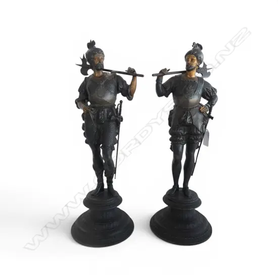 2 BRONZED SPELTER SOLDIERS one axe fault H.400mm