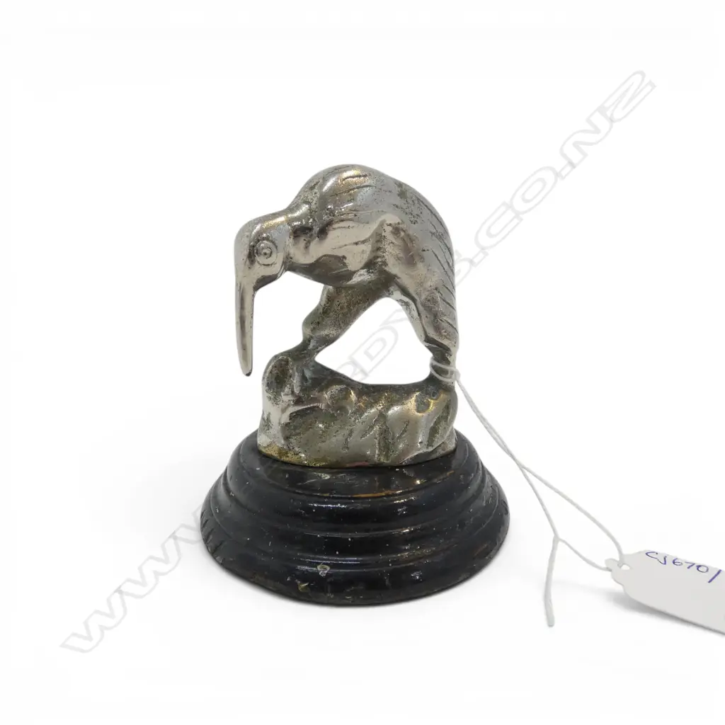 METAL KIWI H.100mm Image 1++