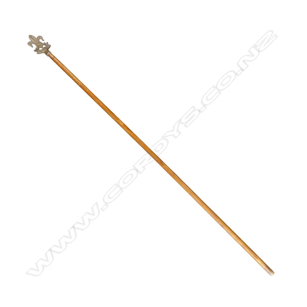 WOODEN POLE w. GIRL GUIDES 'BE PREPARED' FINIAL L.1685mm Image 1++
