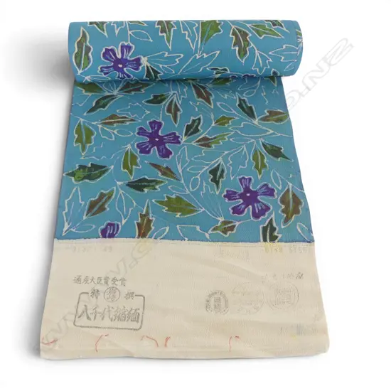 Unused 1980's NISHIJIN TEXTILE (Kyoto) JAPANESE flower & leaf pat. SILK ROLL L.12M W.370mm. New old stock...
