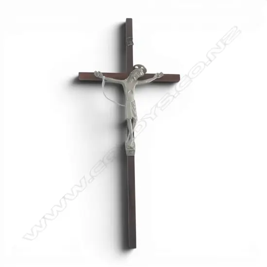 WALL CRUCIFIX L380MM