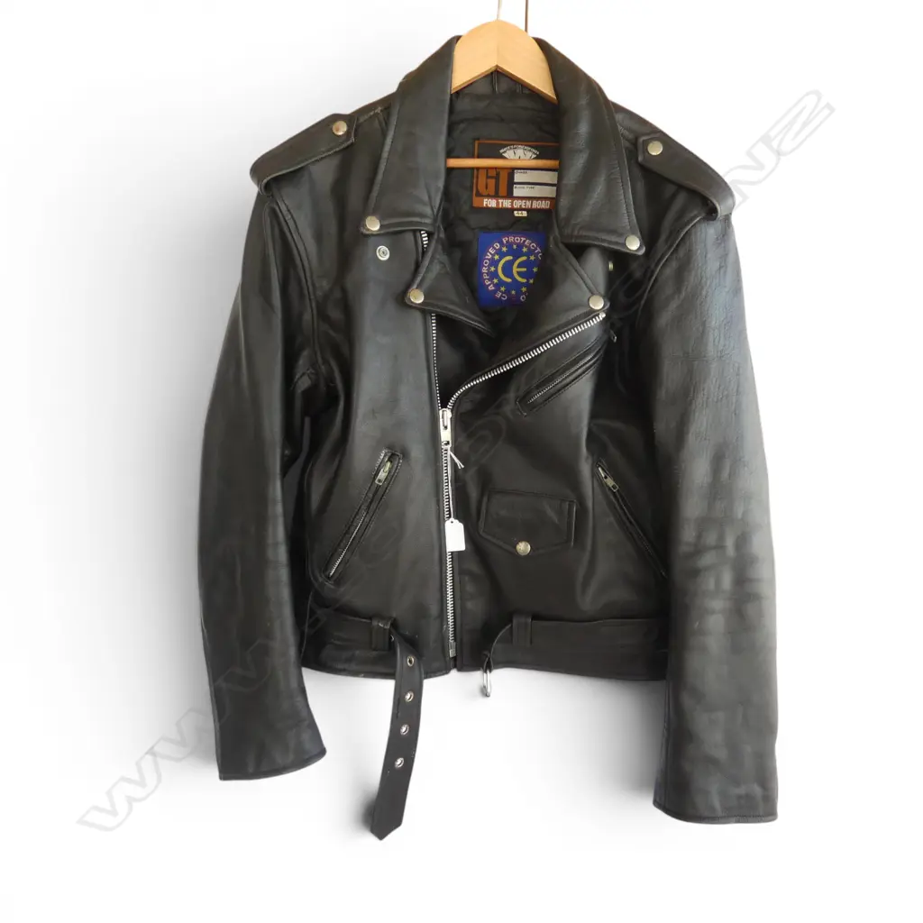 QUALITY LEATHER JACKET SIZE 44 'WHITE'S POWERSPORTS - FOR THE OPEN ROAD' Image 1++