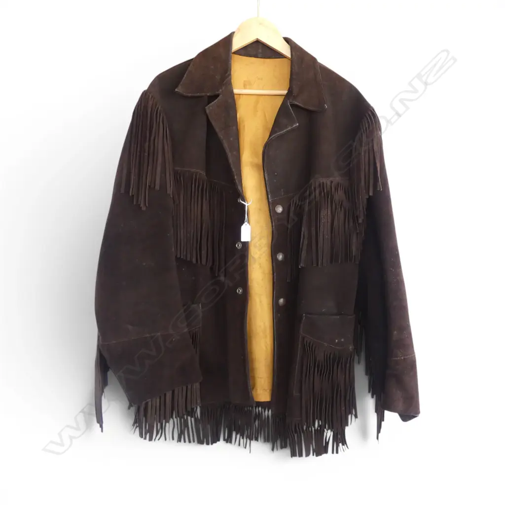 VINTAGE MEN'S  BROWN SUEDE 'THE WESTERNER' WESTERN STYLE JACKET distinctive long leather fringe. Some wear  Image 1++