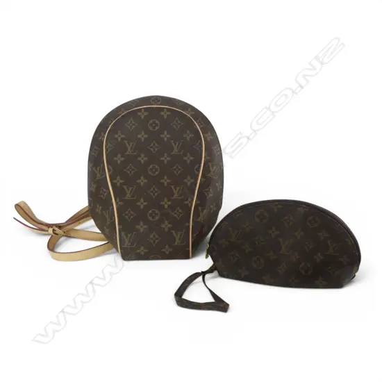 LOUIS VUITTON ? ELLIPSE SAC A DOS BACKPACK H.280mm + WALLET W.240mm