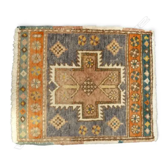 SML TURKISH RUG 60 x 52mm