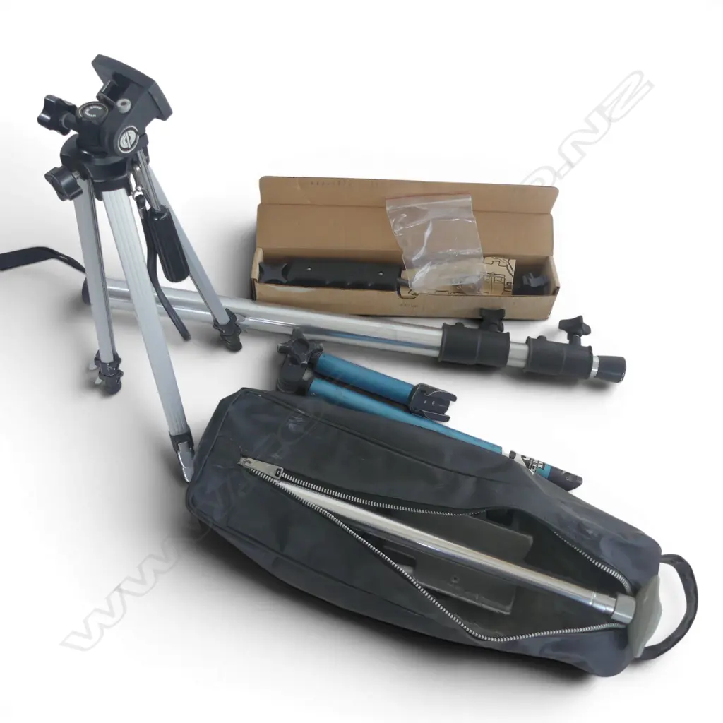 CAMERA TRIPOD 'CPC PHASE 2 MX-3 back packer' + asst extension arms etc Image 1++