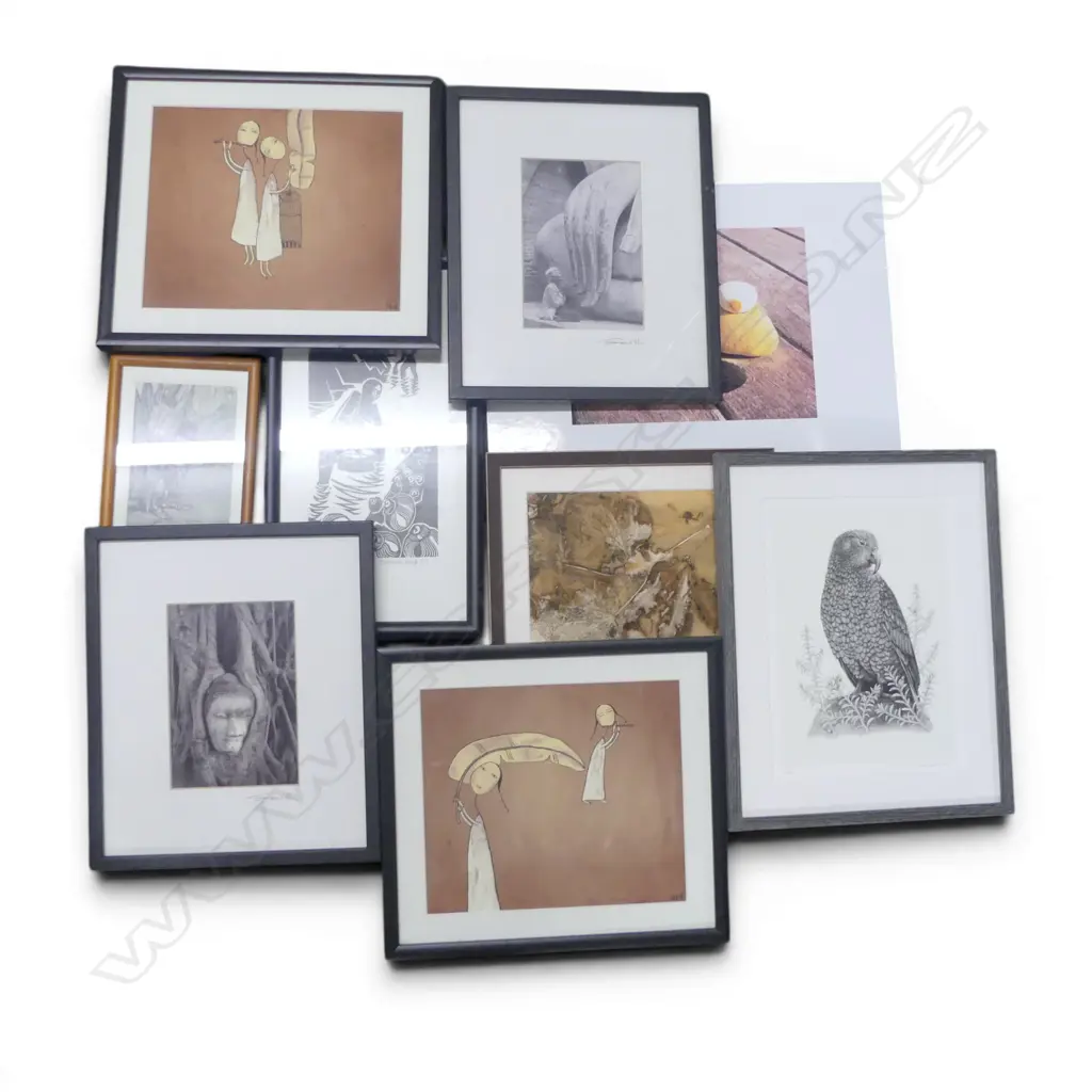 ASST. N.Z. FRAMED PHOTOGRAPHS & PRINTS Image 1++