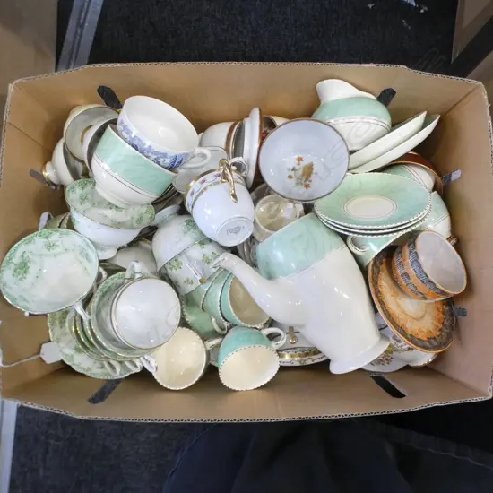 BOX LOT OF MIXED CSPS PART COFFEE SETS ETC