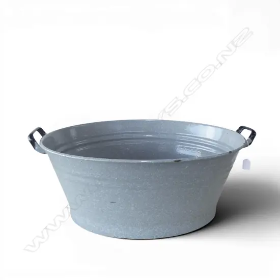 VINTAGE ENAMEL METAL WASH TUB W.685mm