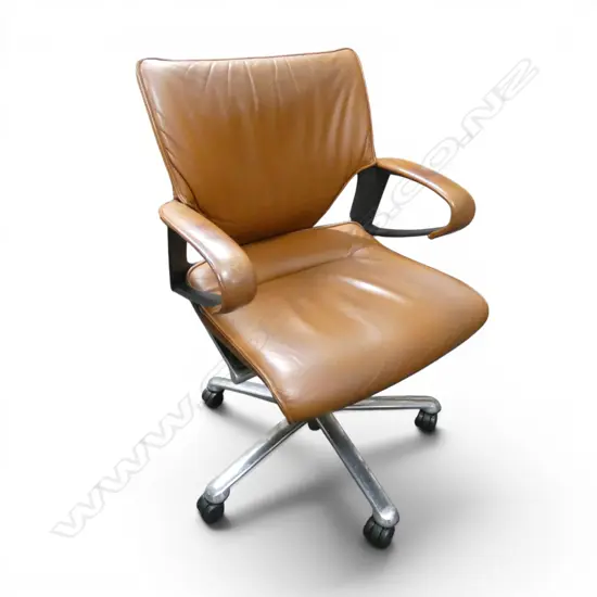WILKHAHN MODUS LEATHER OFFICE CHAIR - UP / DOWN / RECLINES