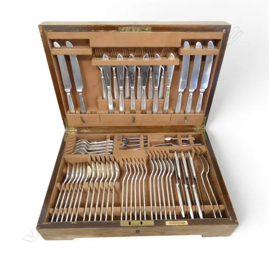 ELKINGTON PLATE CUTLERY CANTEEN W.455mm