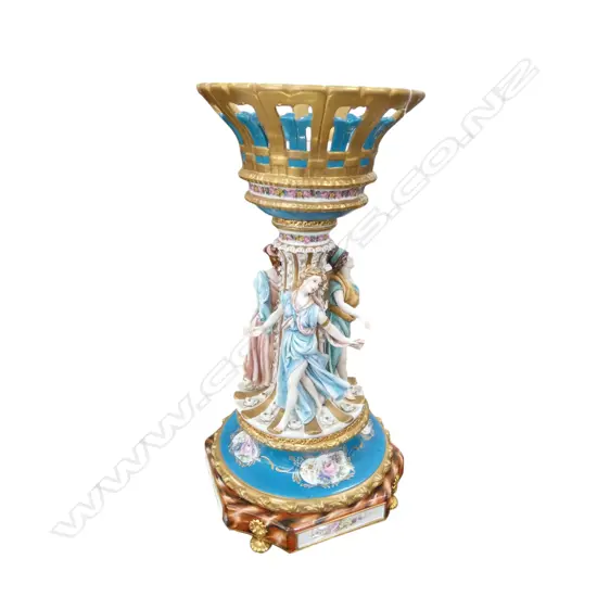 TICHE ITALIAN LOUIS XV STYLE PORCELAIN CENTREPIECE, H.700mm, 1 dancer's arm broken