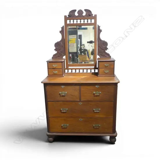 COLONIAL DRESSER 1030x460x1930mm