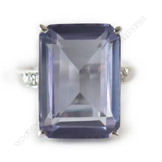 SILVER DIAMOND & SYN COLOUR CHANGE SAPPHIRE RING SIZE Q