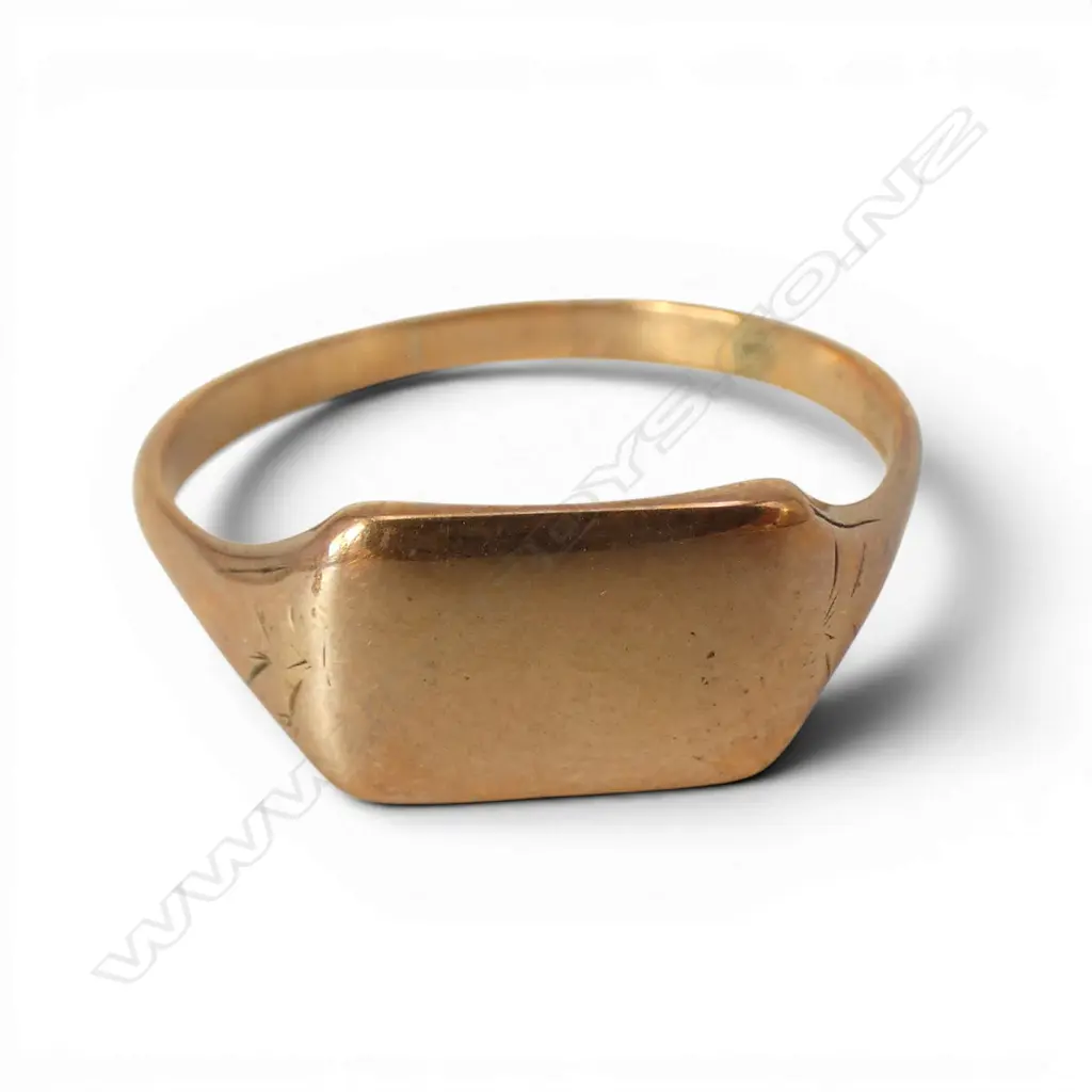 9ct ROSE GOLD SIGNET RING, 3.7gms SIZE Z Image 1++