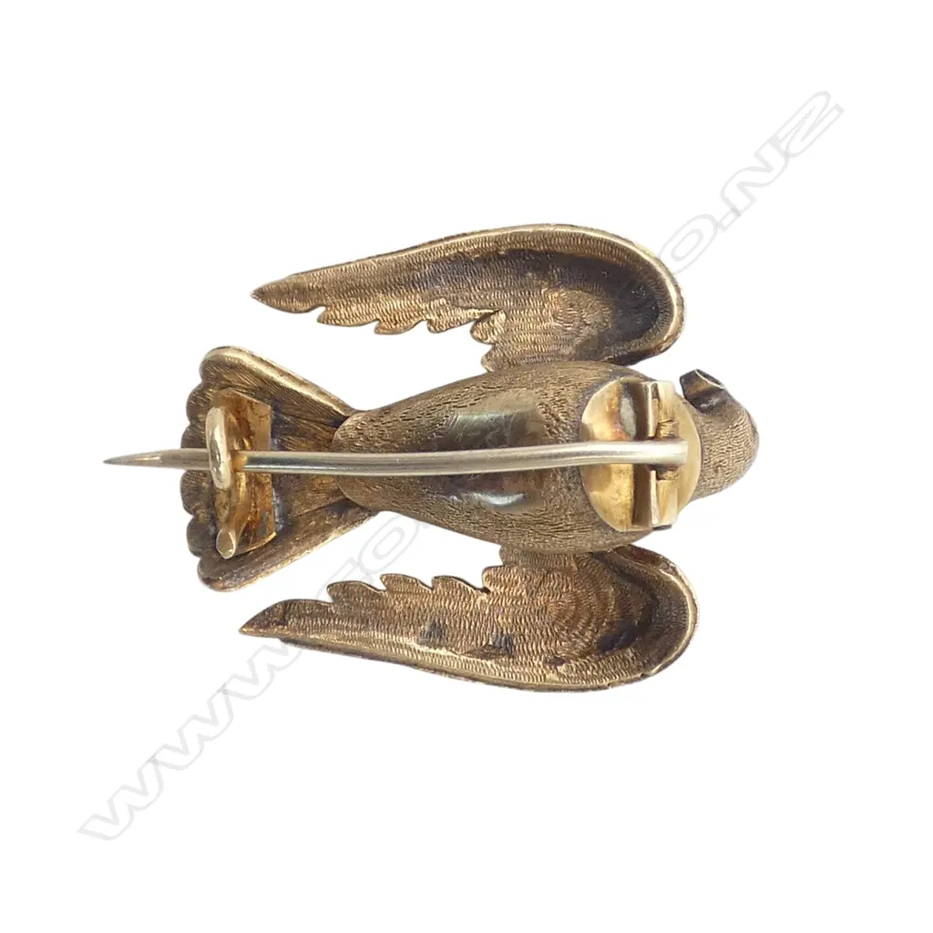 14ct DOVE BROOCH, 7.7gm metal bar Image 1++