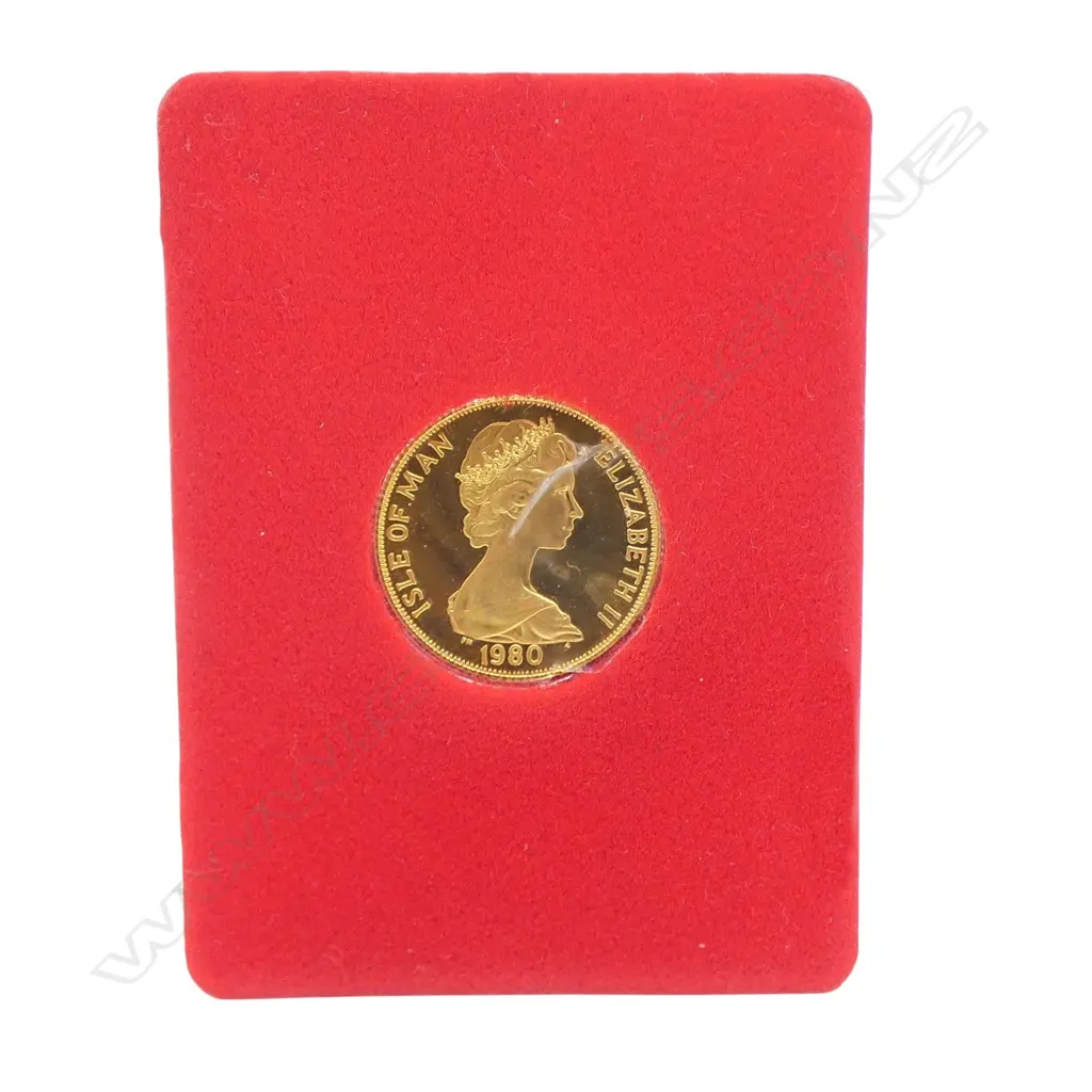 9CT Gold Queen Mother Anniversary Coin Issued by The Isle of Man 10.11g Image 1++