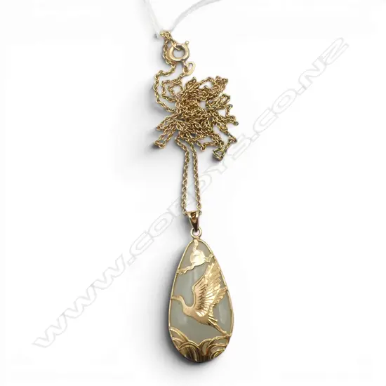14CT CRANE PENDANT (4gms) ON 9CT CHAIN L.480mm, 1.4gms
