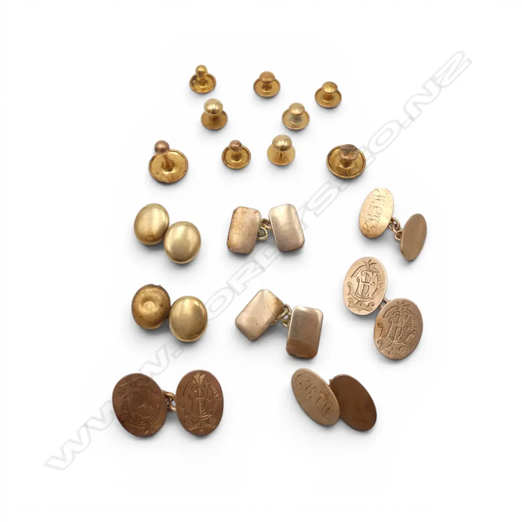 SMALL BAG 9CT GOLD CUFFLINKS & STUDS  33.7 GMS Image 1++