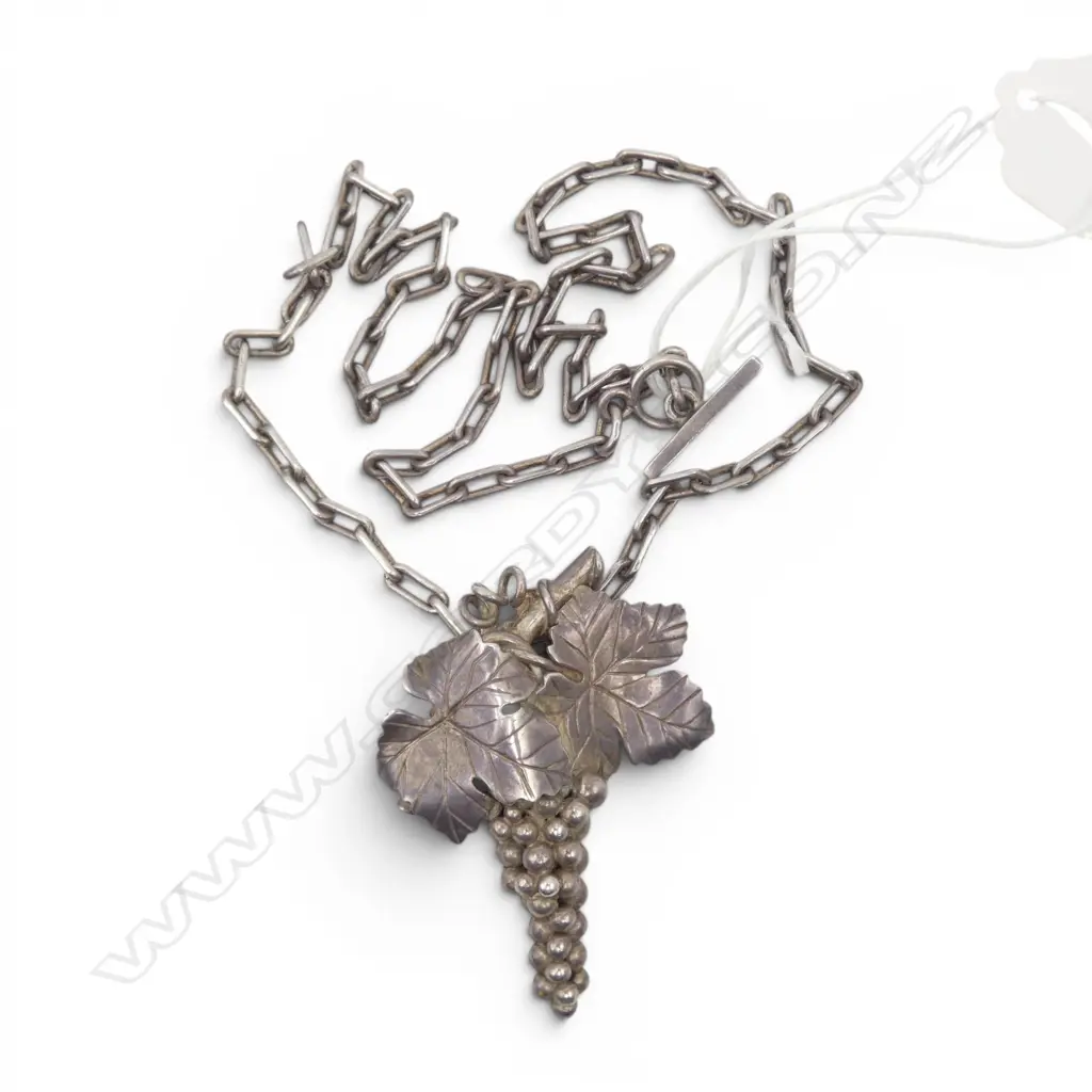 STG SILVER NECKLACE L.550mm + GRAPES PENDANT 41.6gms Image 1++