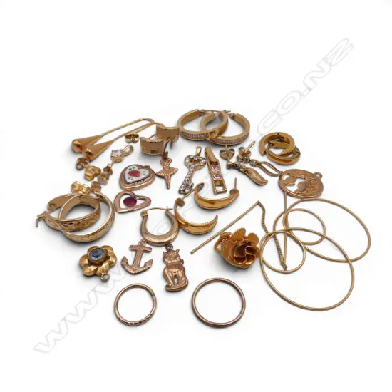 ASST. COSTUME GILT EARRINGS etc