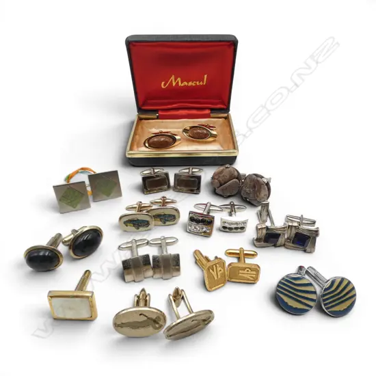 ASST. CUFF LINKS 