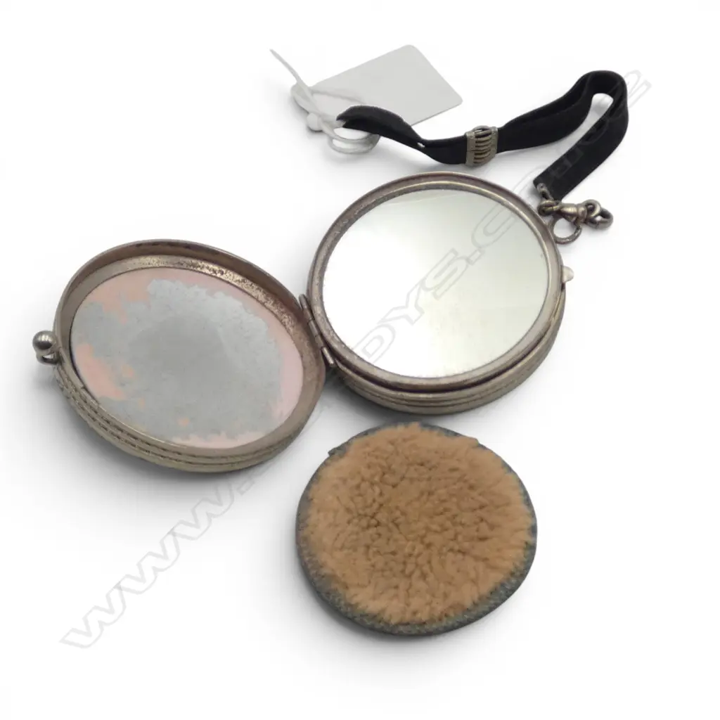 GUILLOCHE ENAMEL DOUBLE COMPARTMENT COMPACT 53mm dia Image 1++