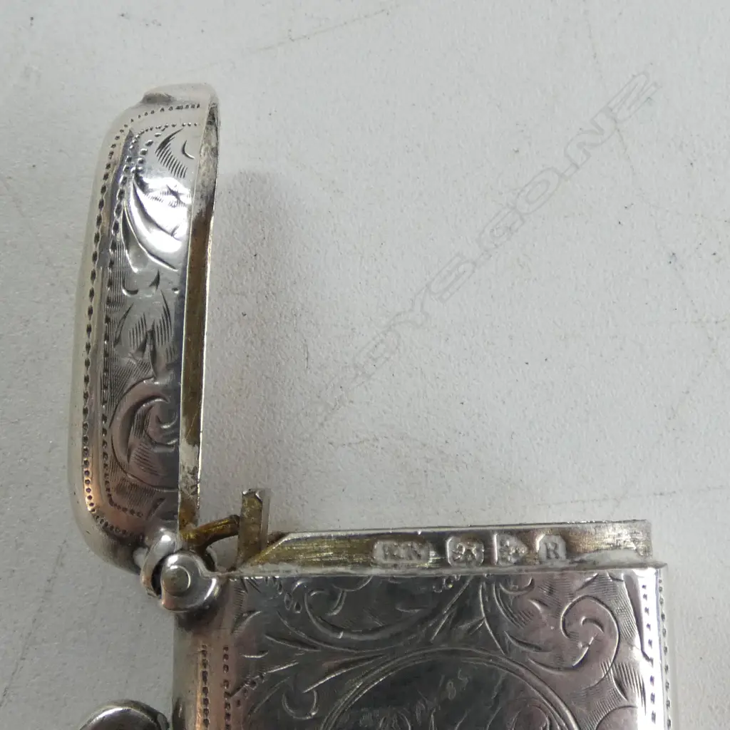 STG SILVER ENGRAVED VESTA, CHESTER 1900, 20.69gms Image 1++