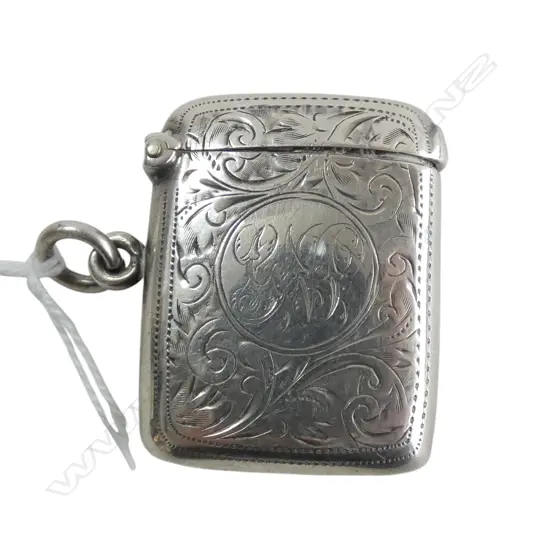 STG SILVER ENGRAVED VESTA, CHESTER 1900, 20.69gms