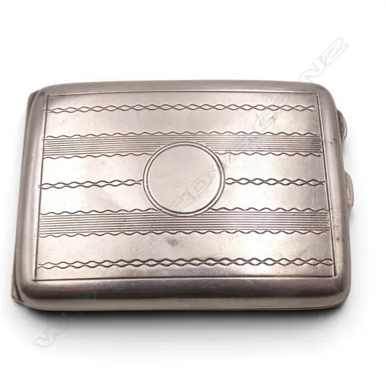STG SILVER ENGRAVED SMALL CIGARETTE CASE. Birmingham 1923. 31gms